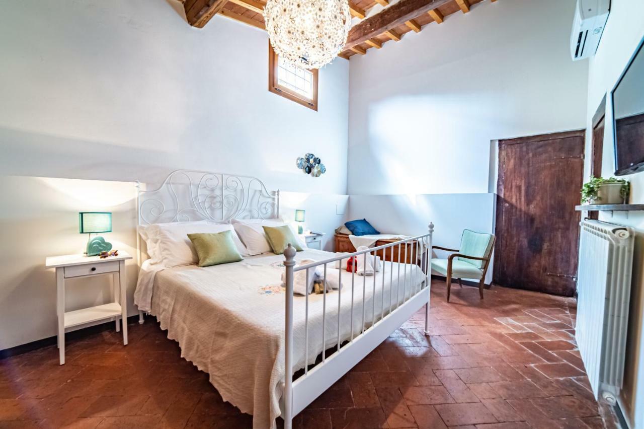 Oltrarno Apartment Флоренція Екстер'єр фото